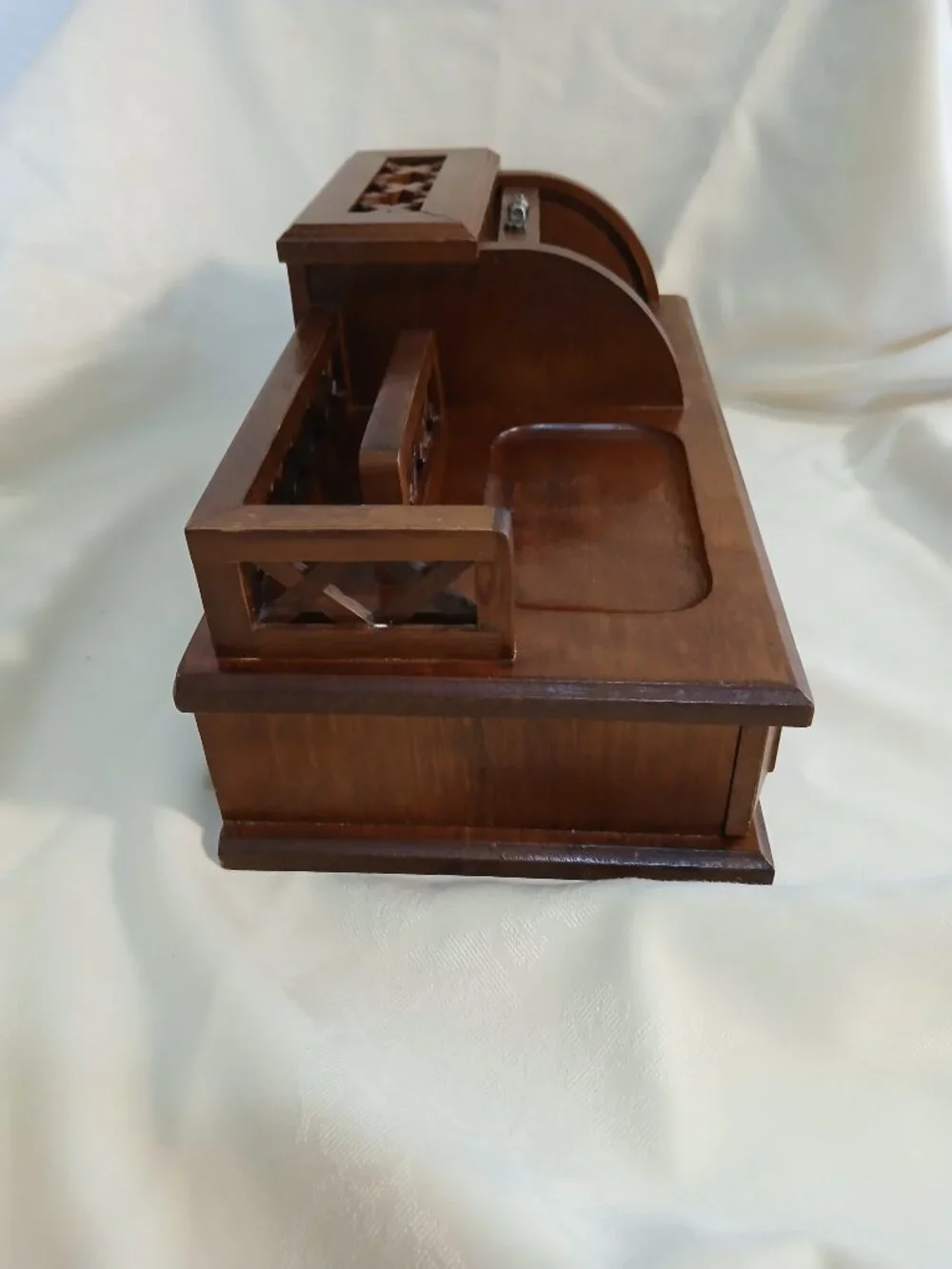 Vintage Mont. Wards Wooden Valet Box with Roll Top Compartment